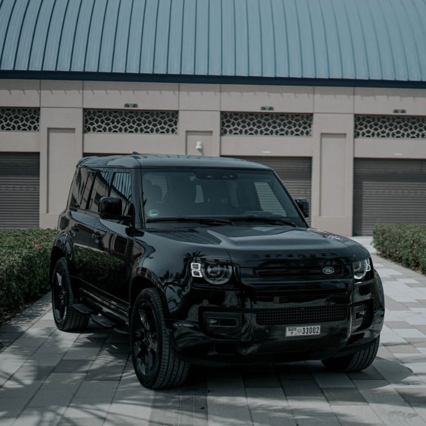 Range Rover Defender 2023 V8